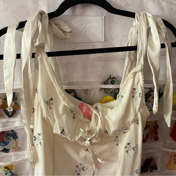 PRICE FIRM 🎀 	SUGAR THRILLZ
WILDFLOWER FABLES MINI DRESS - IVORY - Picture 2 of 7